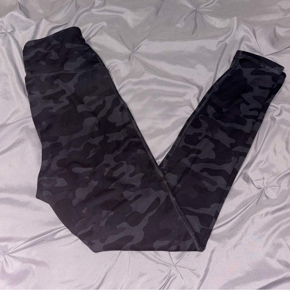 Danskin Black Camouflage Leggings